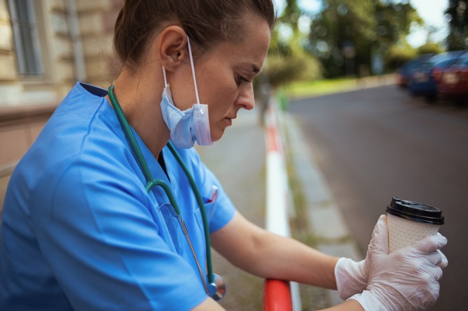 prevent-nurse-burnout-with-these-tips